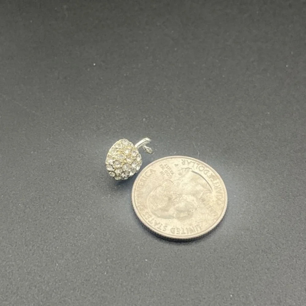 Bedazzled Rhinestone Apple Silver Tone Lapel‎ Hat Pin